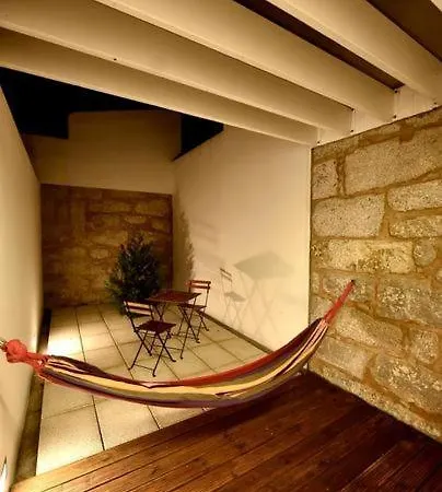 Apartment Space Shuttle - Tiny House Porto